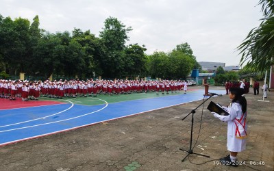 KETIKA PENDIDIKAN TIDAK HANYA MENGAJAR, TETAPI JUGA MENUMBUHKAN